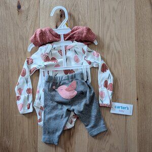 Carter's NWT newborn onesies (2) and pants (1) set
